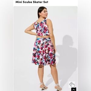 Floral Women's Skirt Set